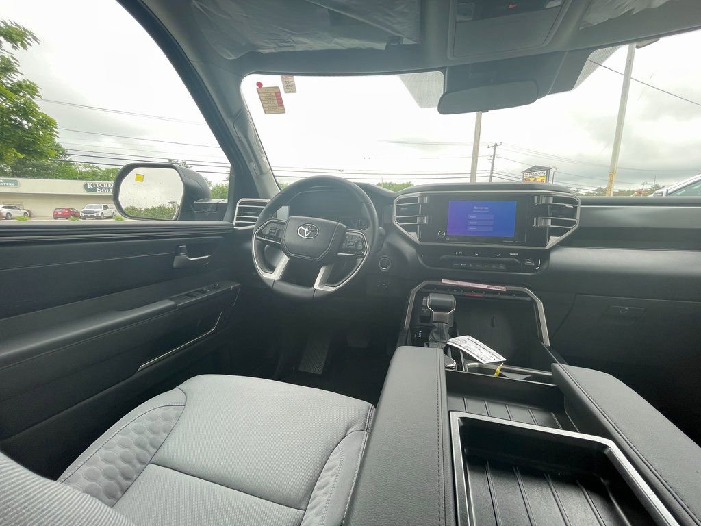 New 2024 Toyota Tundra SR5 image 8
