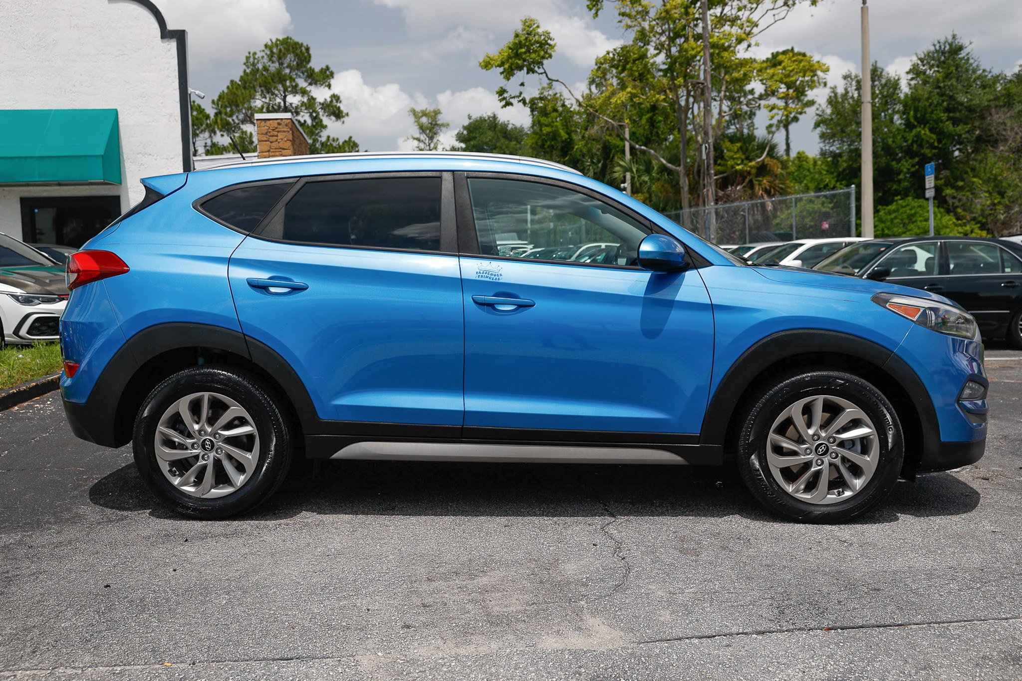 Used 2017 Hyundai Tucson SE w/ SE Popular Package 02 AWD/4WD image 17