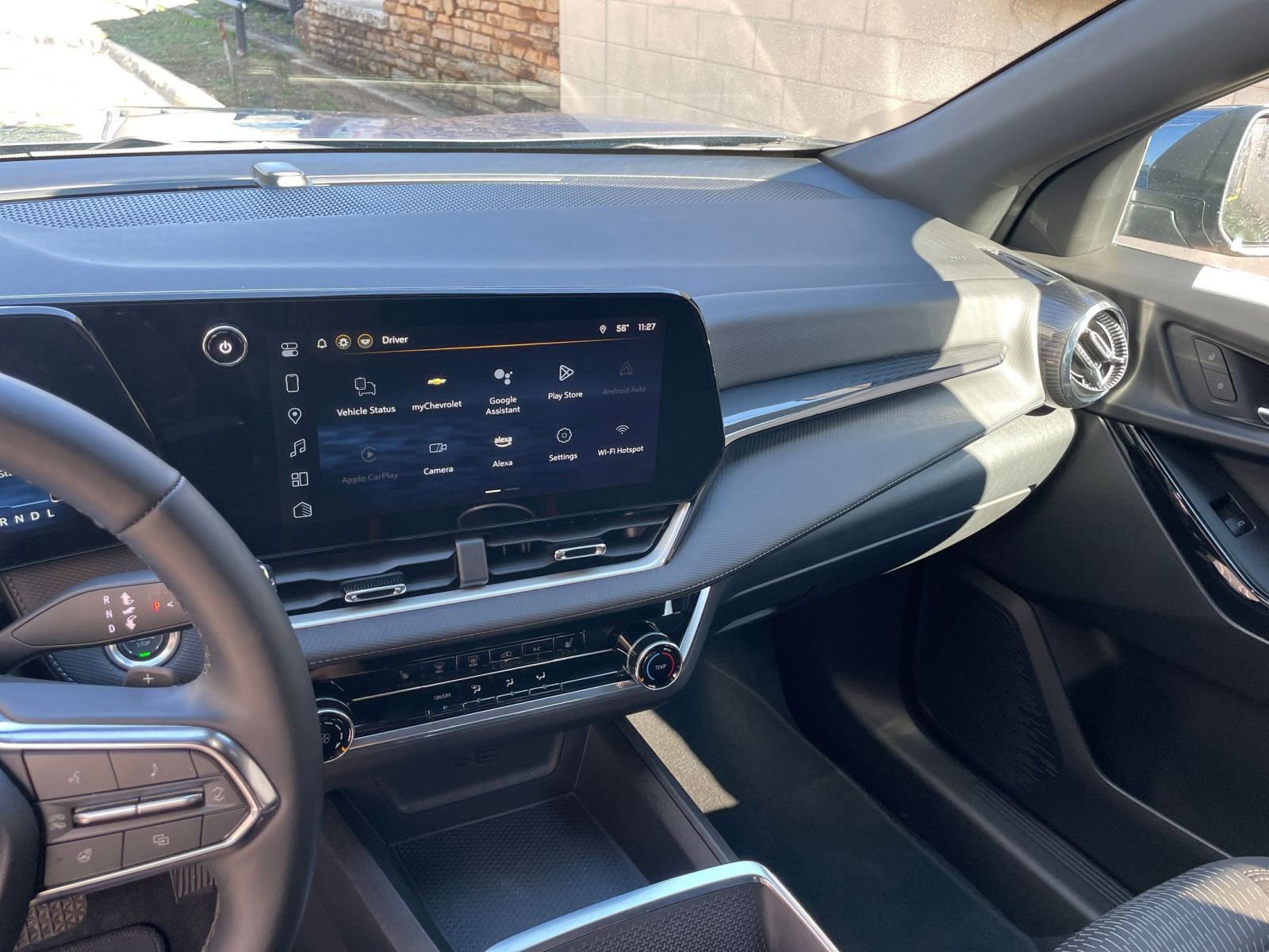 Used 2025 Chevrolet Equinox LT image 18