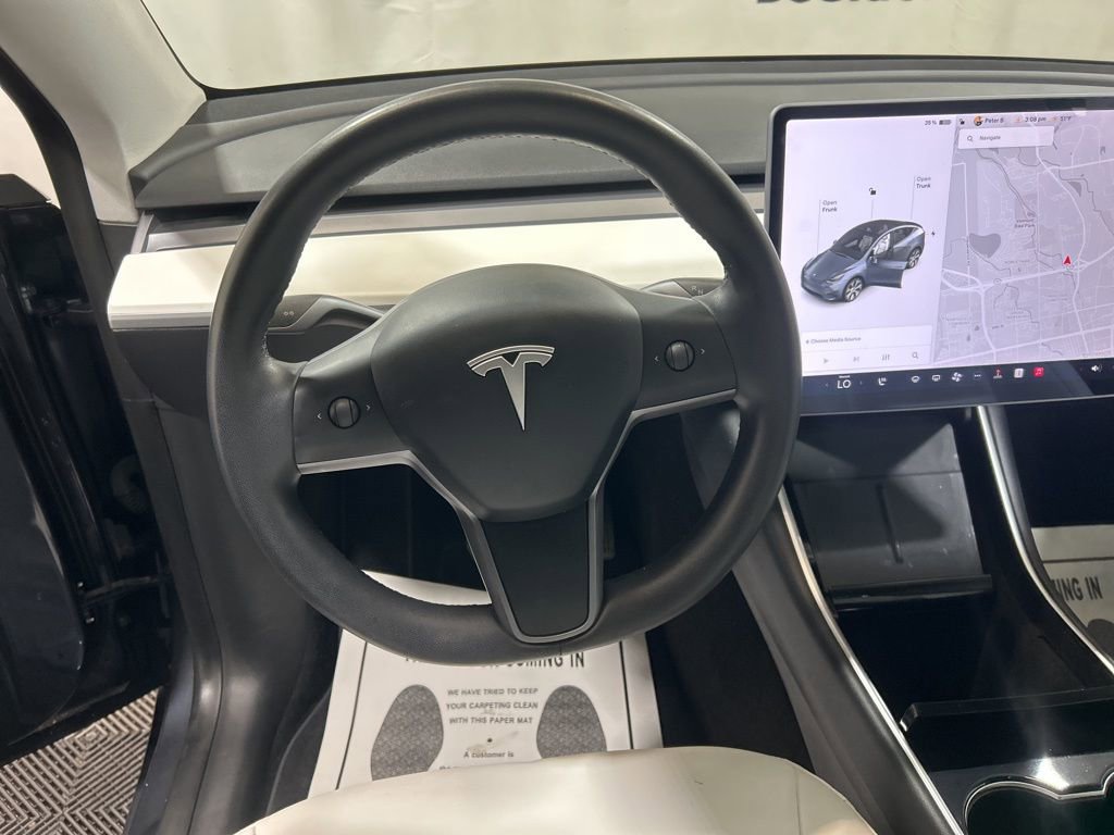 Used 2020 Tesla Model Y Long Range image 25