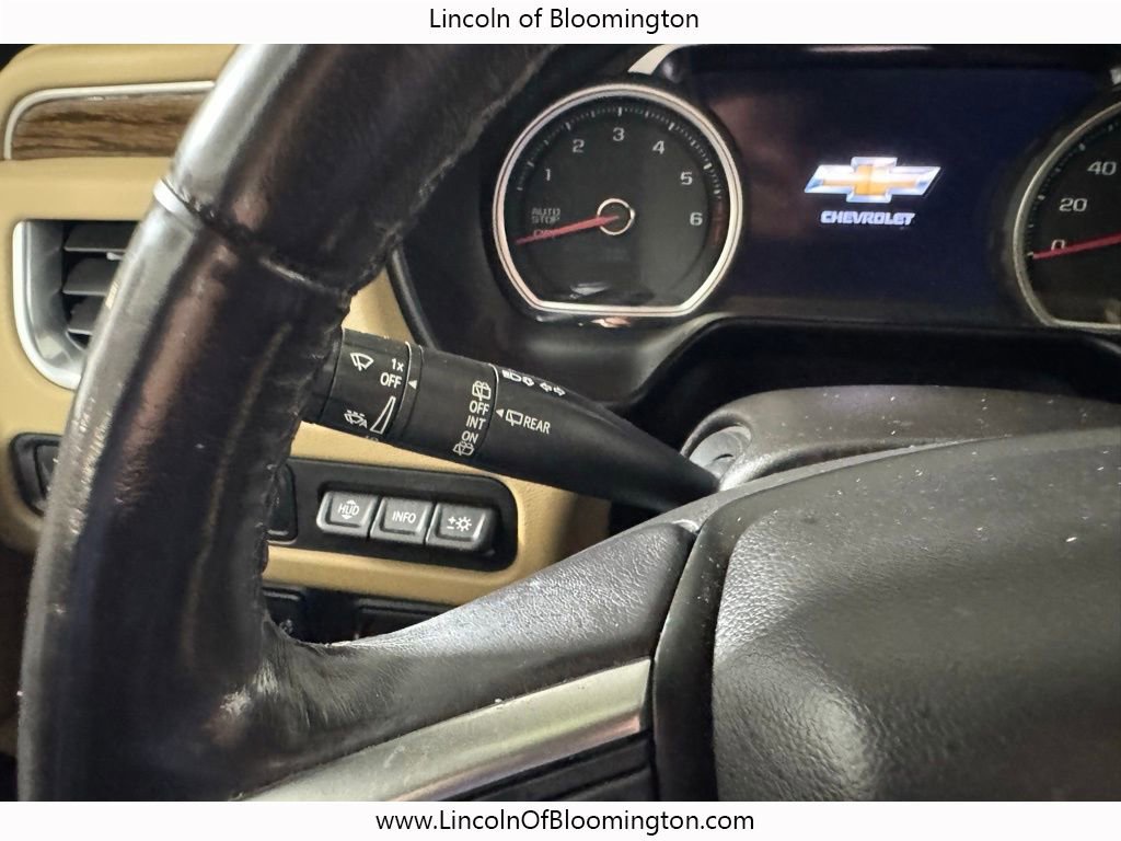 Used 2021 Chevrolet Suburban Premier w/ Premium Package image 44