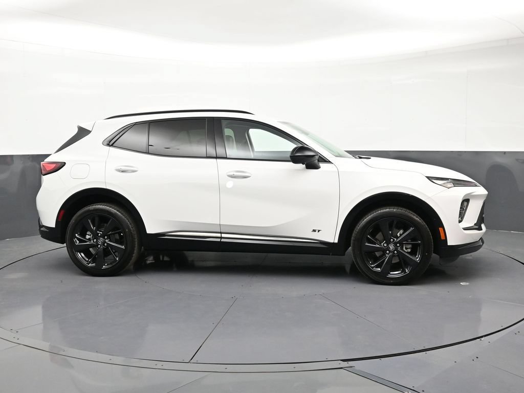 Certified 2026 Buick Envision Sport Touring AWD/4WD image 6