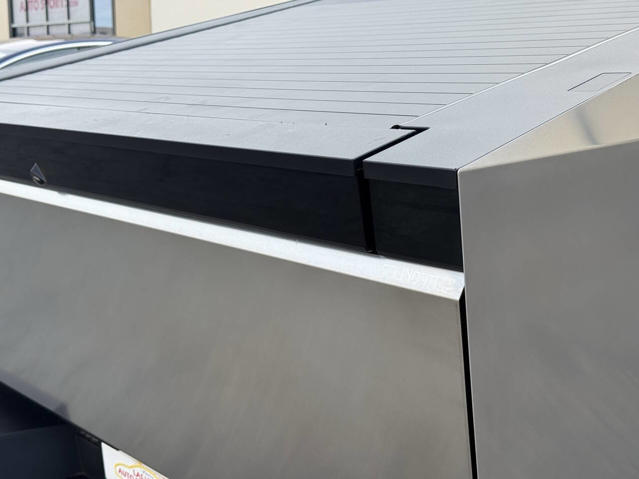 Used 2024 Tesla Cybertruck AWD Crew Cab image 12