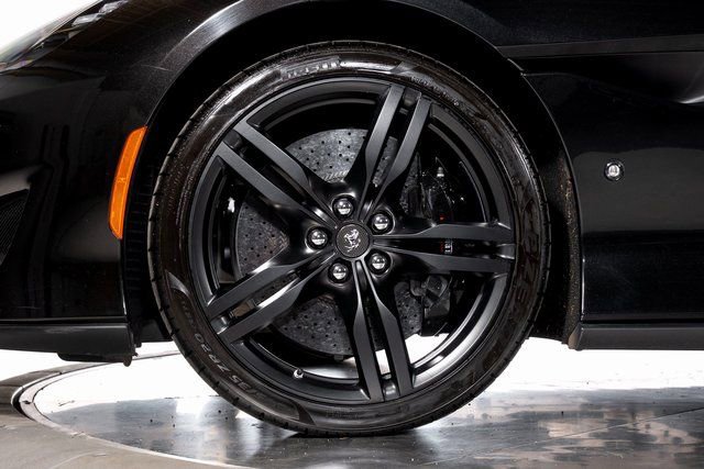 Certified 2020 Ferrari Portofino image 17