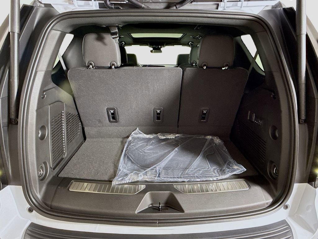 New 2026 Chevrolet Tahoe Premier w/ Sun And Tow Package image 27