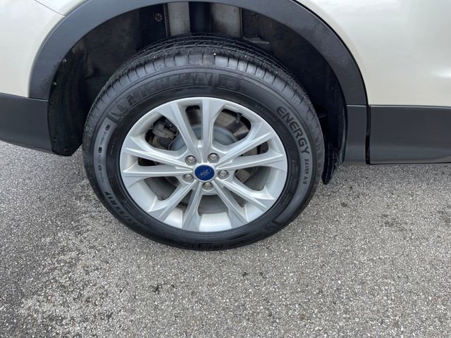Used 2017 Ford Escape SE w/ SE Leather Comfort Package image 39