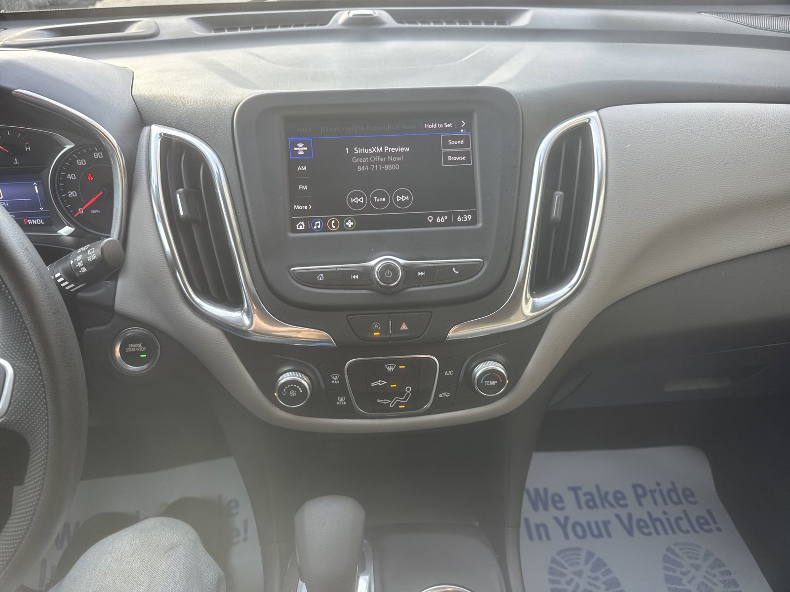 Used 2022 Chevrolet Equinox LT image 10