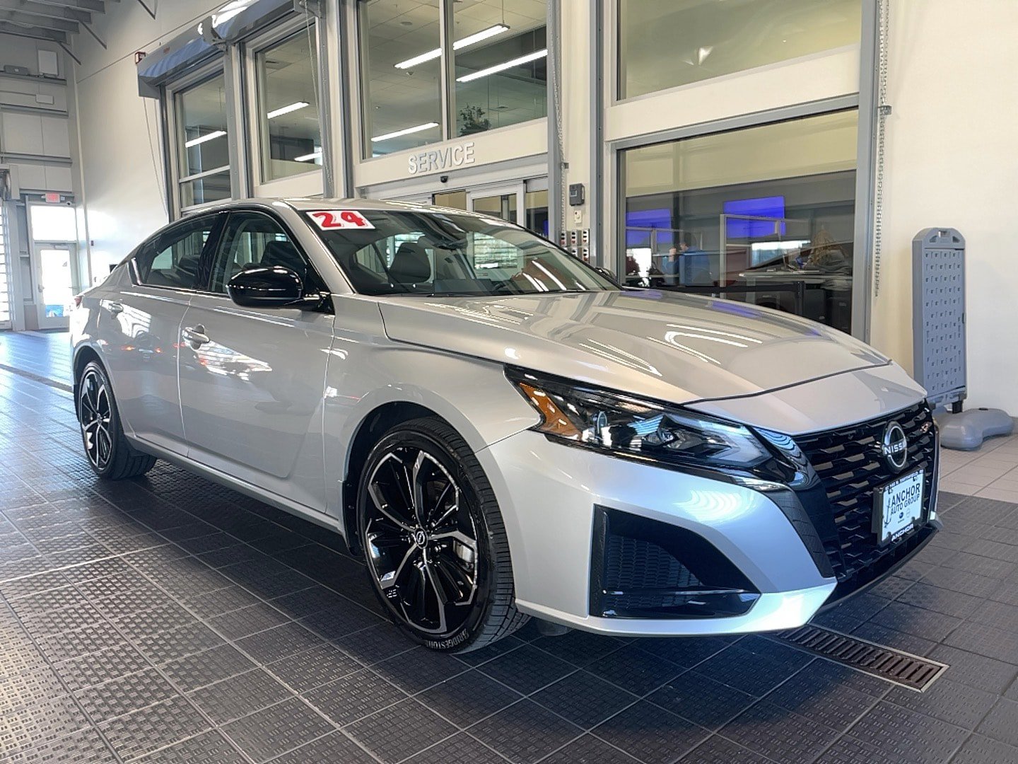 Used 2024 Nissan Altima 2.5 SR w/ SR Premium Package video 1