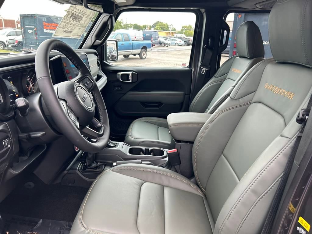 New 2025 Jeep Gladiator Mojave image 20