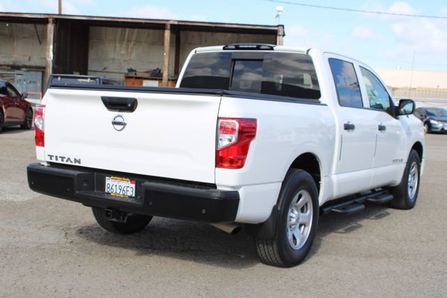 Used 2021 Nissan Titan S w/ S Utility Package image 5