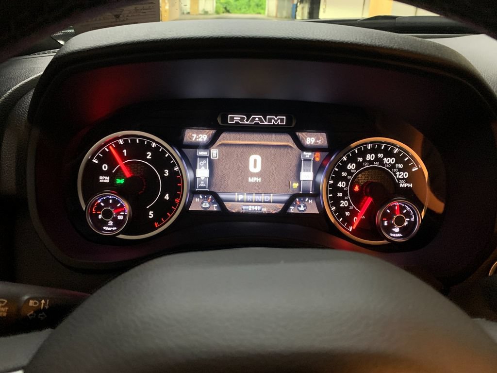 Used 2025 RAM 2500 Big Horn AWD/4WD image 29