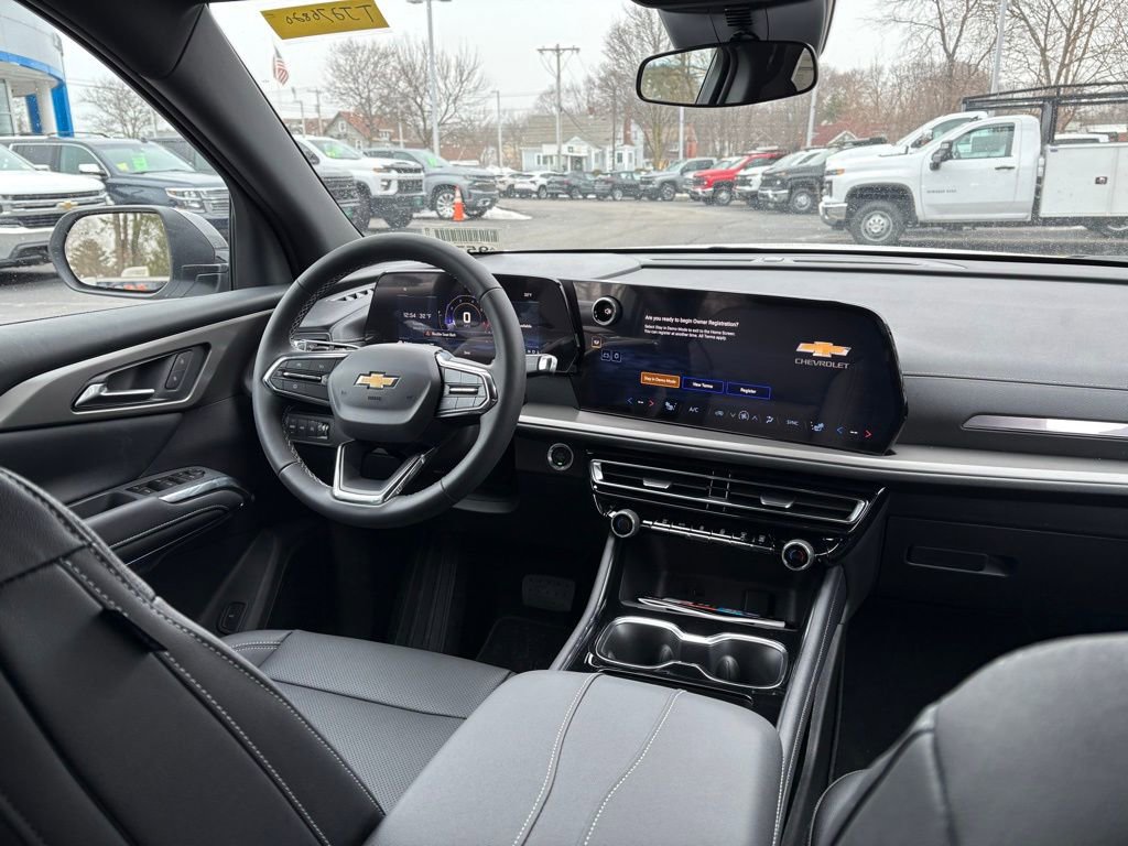 New 2026 Chevrolet Traverse LT w/ LPO, Floor Liner Package image 10