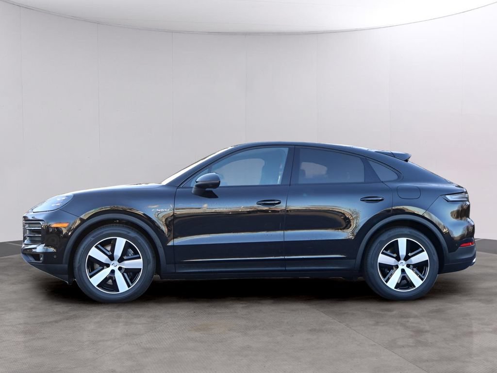 New 2026 Porsche Cayenne E-Hybrid Coupe AWD/4WD image 4