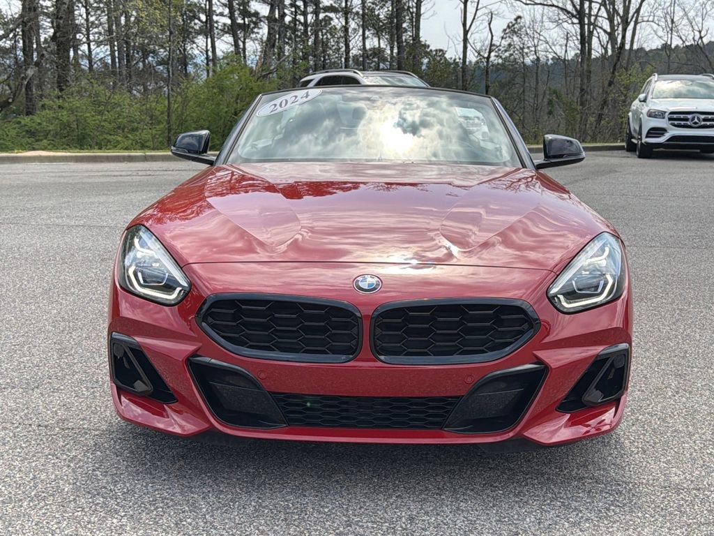 Used 2024 BMW Z4 M40i w/ Premium Package image 7