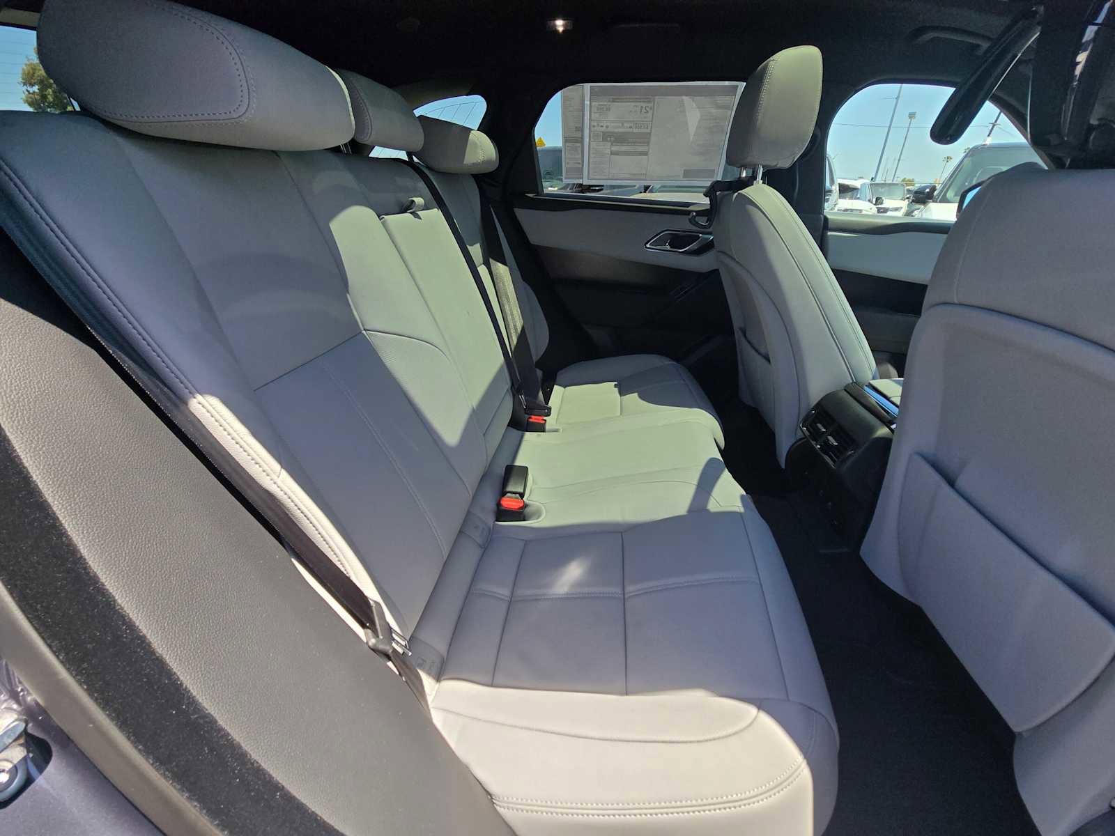 Certified 2026 Land Rover Range Rover Velar Dynamic SE image 14