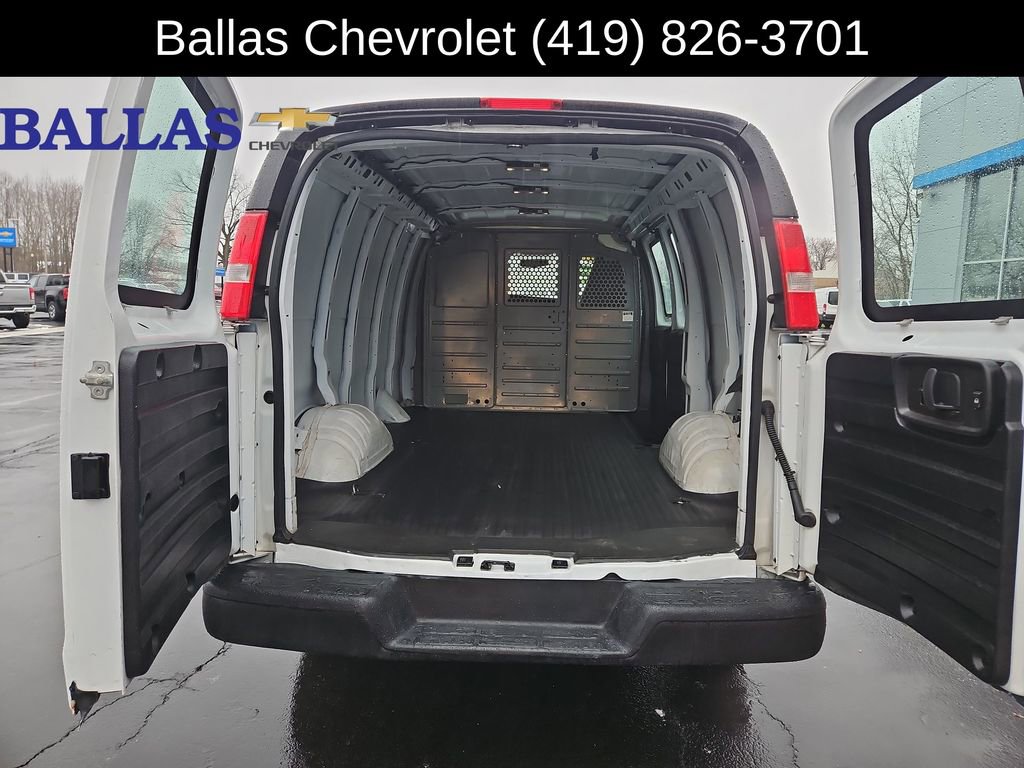 Certified 2016 Chevrolet Express 2500 image 20