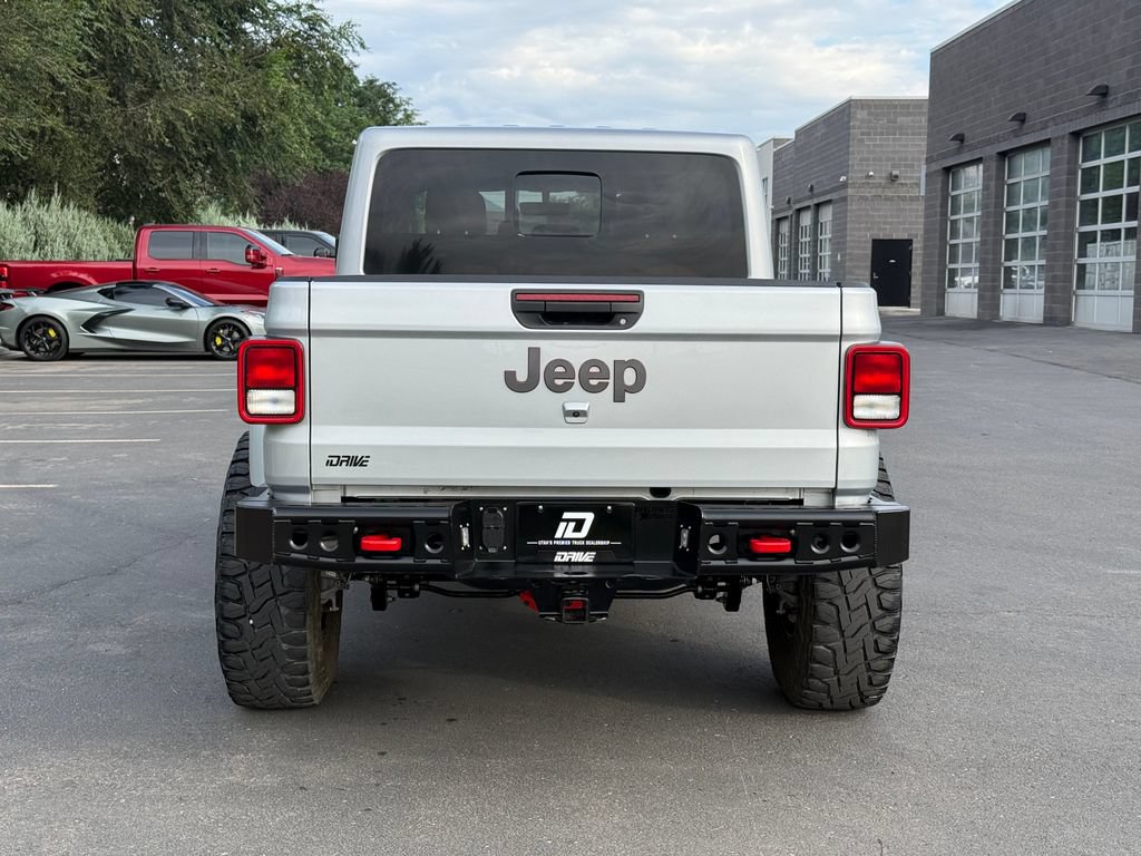 Used 2023 Jeep Gladiator Rubicon w/ Trailer Tow Package AWD/4WD image 11