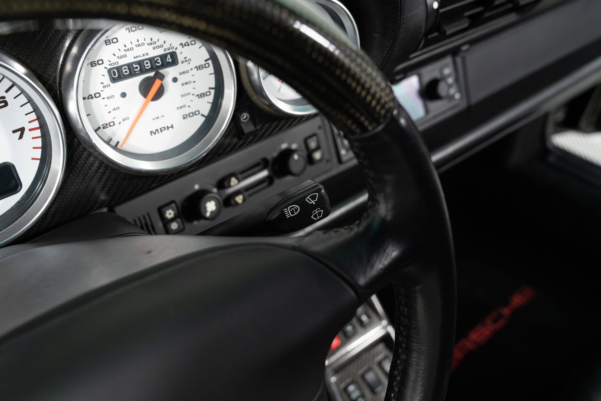 Used 1996 Porsche 911 Turbo RWD image 25