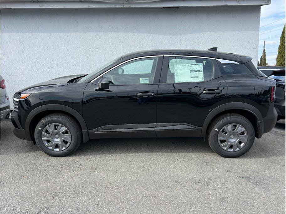 New 2026 Nissan Kicks S image 7