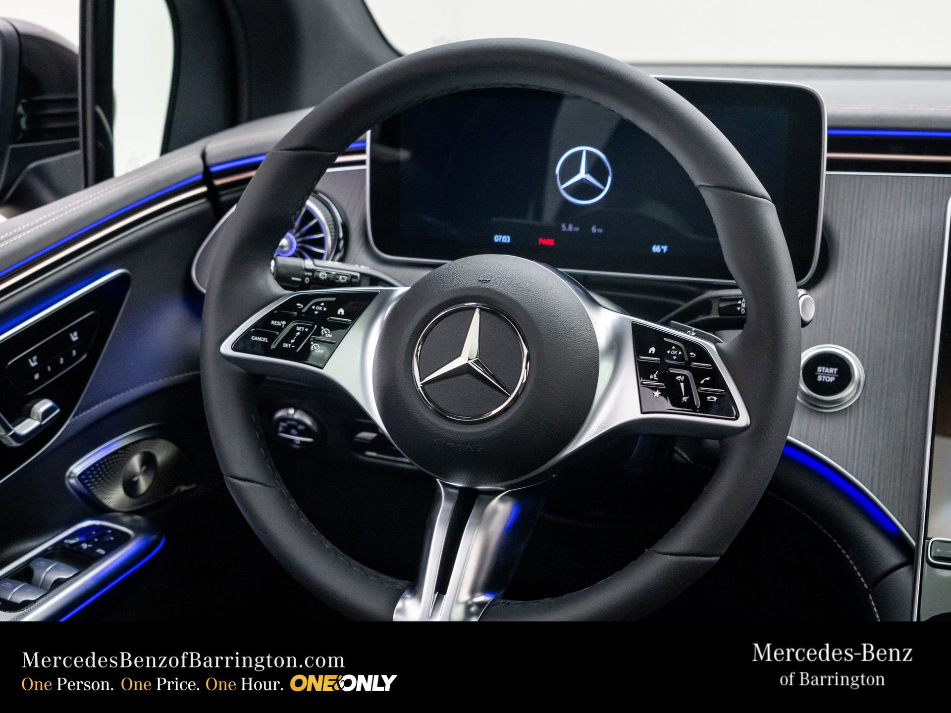 New 2026 Mercedes-Benz EQE 320 4MATIC SUV image 12