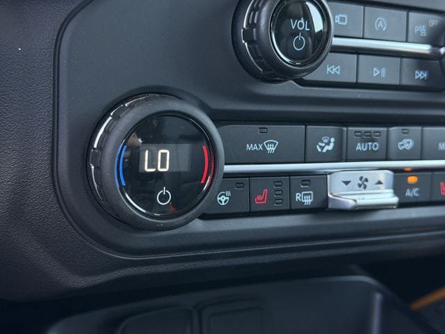 Used 2024 Ford Bronco Badlands AWD/4WD image 22