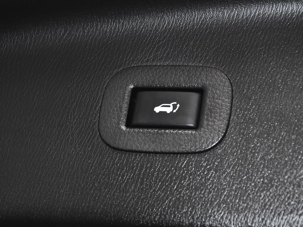 Used 2023 INFINITI QX80 Luxe w/ Cargo Package AWD/4WD image 61