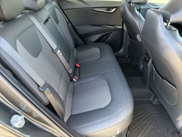 Used 2023 Kia Niro EX FWD image 18
