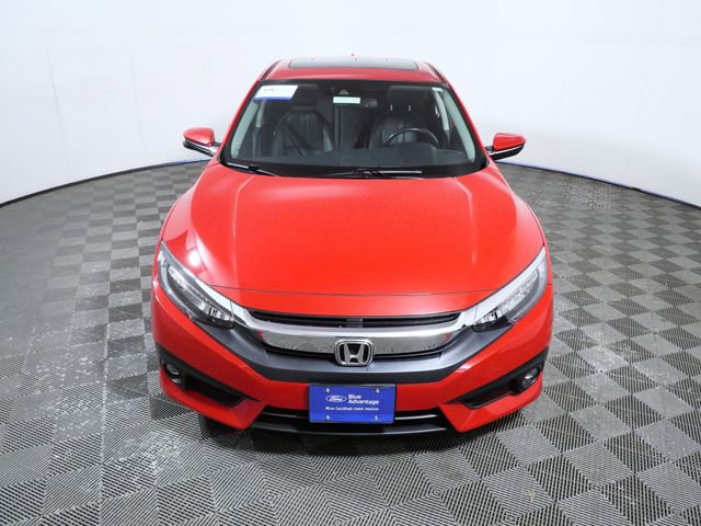 Used 2018 Honda Civic Touring image 3