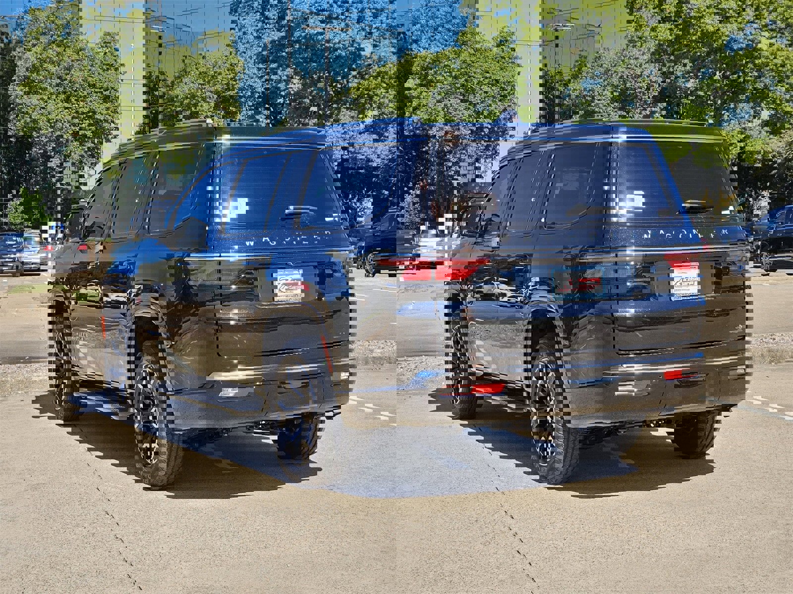 New 2025 Jeep Wagoneer 4WD image 6