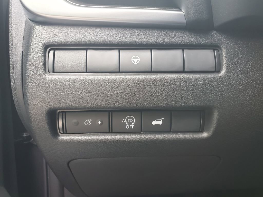 New 2026 Nissan Rogue SV FWD image 21