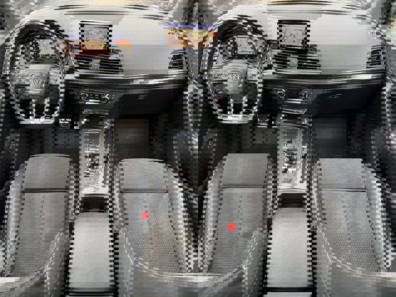 Used 2018 Audi SQ5 Premium Plus w/ Navigation Package image 15