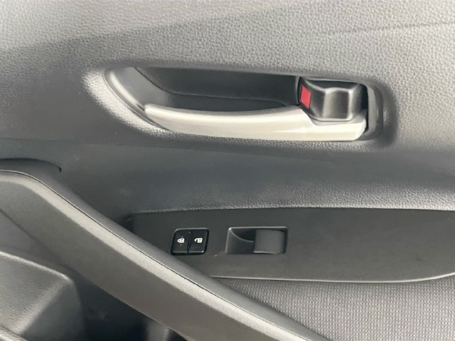 New 2026 Toyota Corolla SE FWD image 31