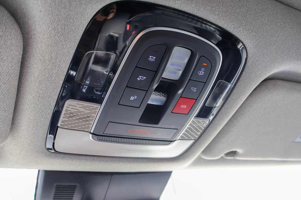 Used 2025 Hyundai Palisade Limited image 21