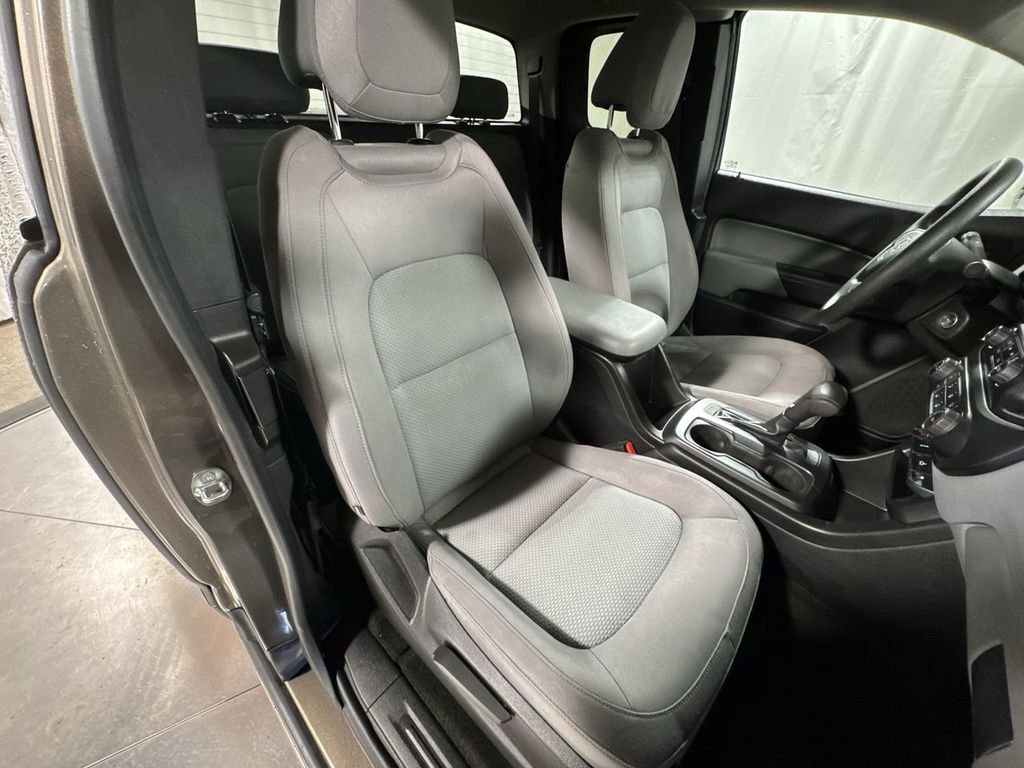 Used 2015 GMC Canyon W/T w/ Convenience Package image 31