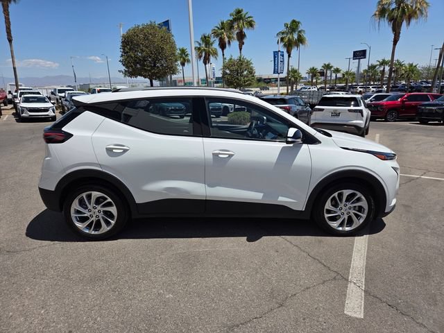 Certified 2022 Chevrolet Bolt EUV LT FWD image 7