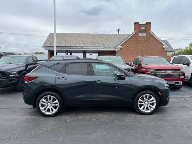 Used 2020 Chevrolet Blazer LT AWD/4WD image 2