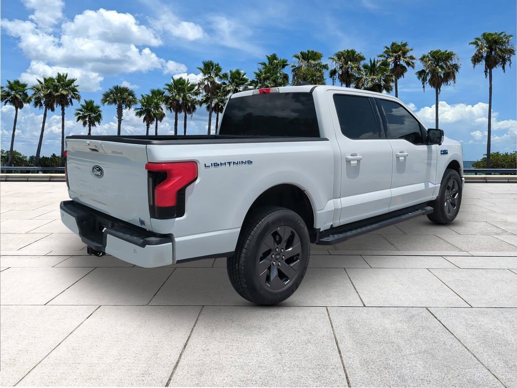 Used 2024 Ford F150 Lightning Flash AWD/4WD image 8