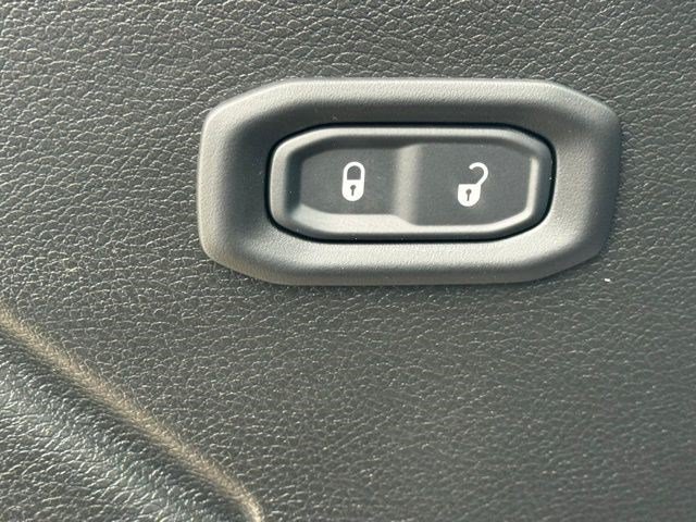 New 2026 Jeep Gladiator Sport AWD/4WD image 11