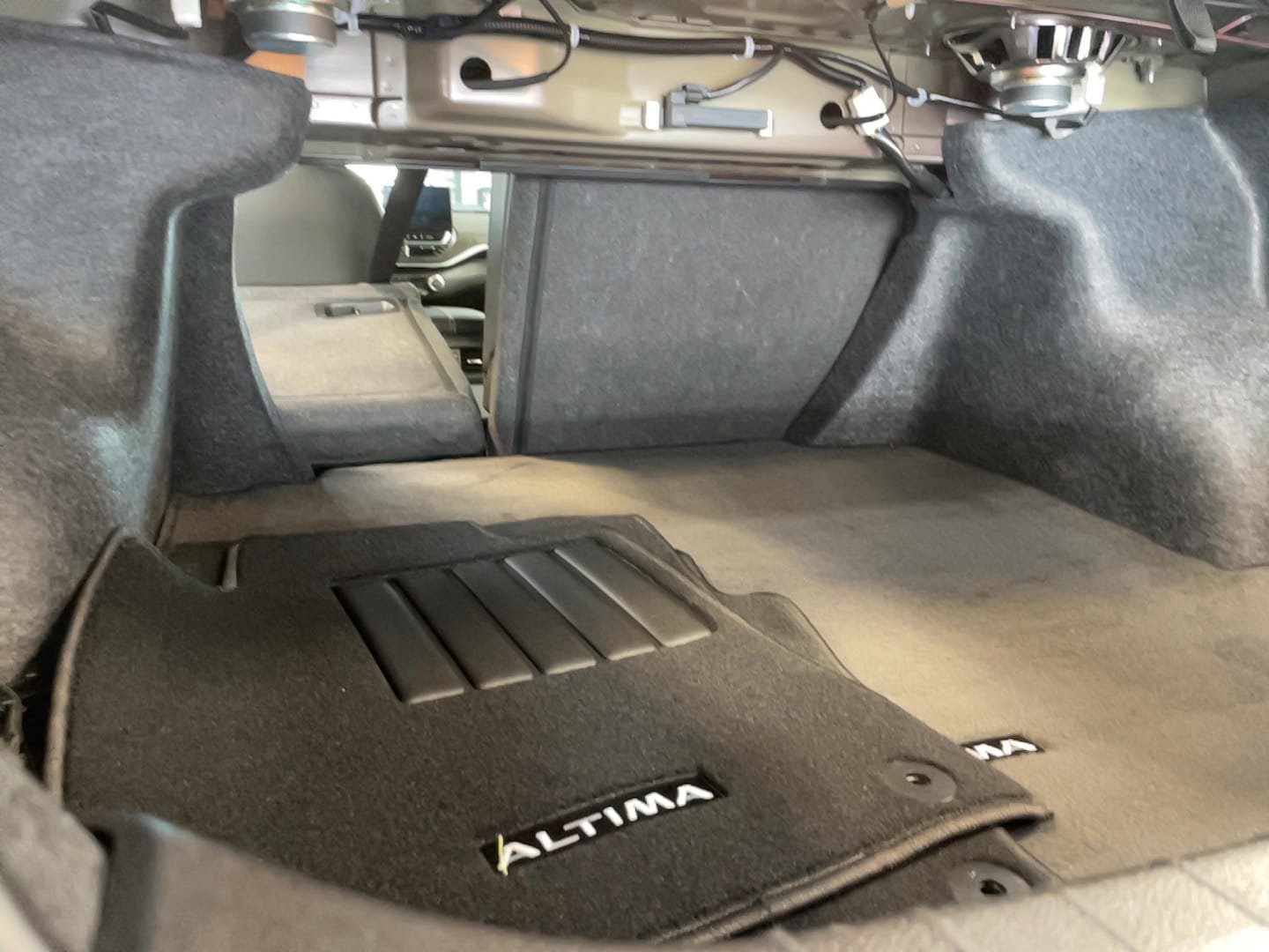 Used 2024 Nissan Altima 2.5 SL image 27