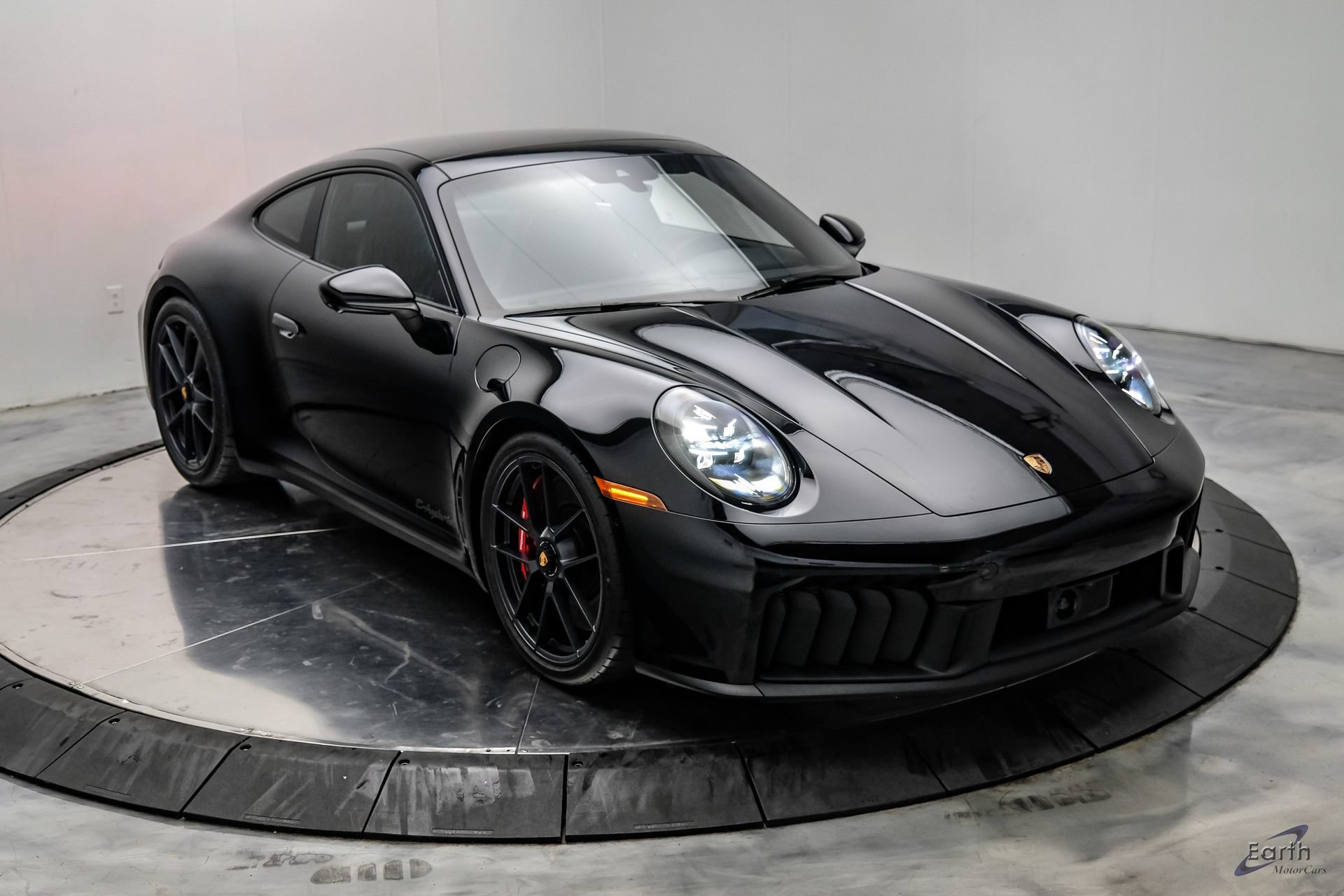 Used 2026 Porsche 911 Carrera 4 GTS AWD/4WD image 24