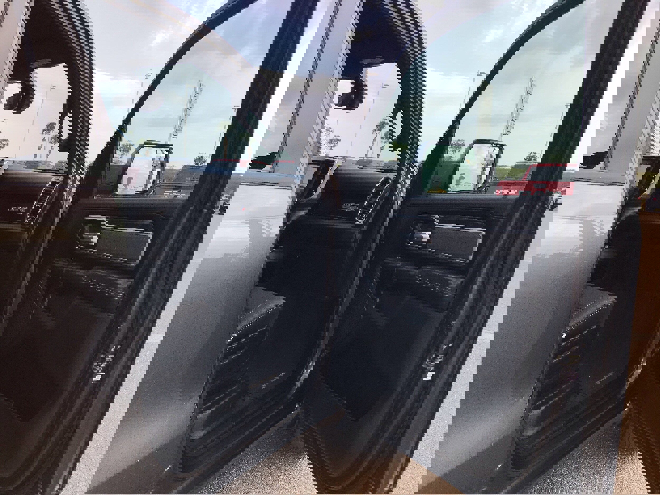 Used 2022 RAM 1500 Lone Star image 17