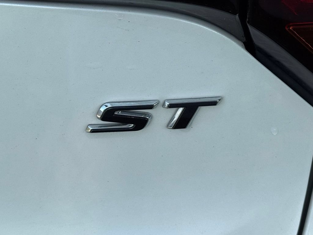 Used 2022 Buick Encore GX Select w/ Sport Touring Package AWD/4WD image 34