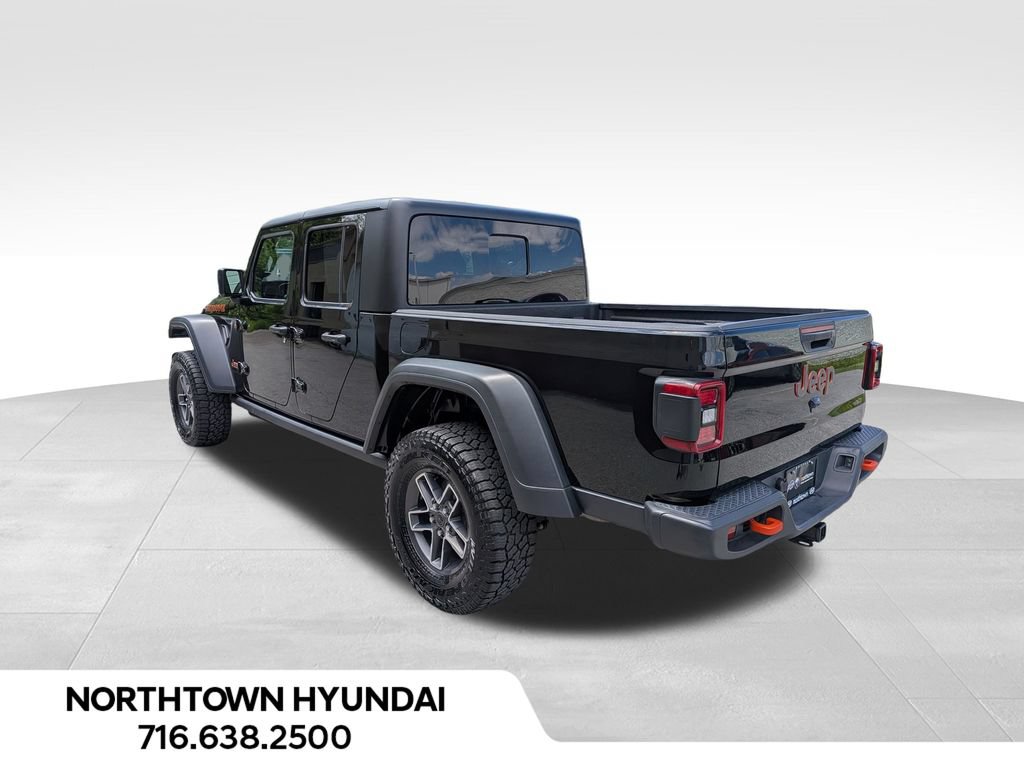 Used 2026 Jeep Gladiator Mojave AWD/4WD image 3