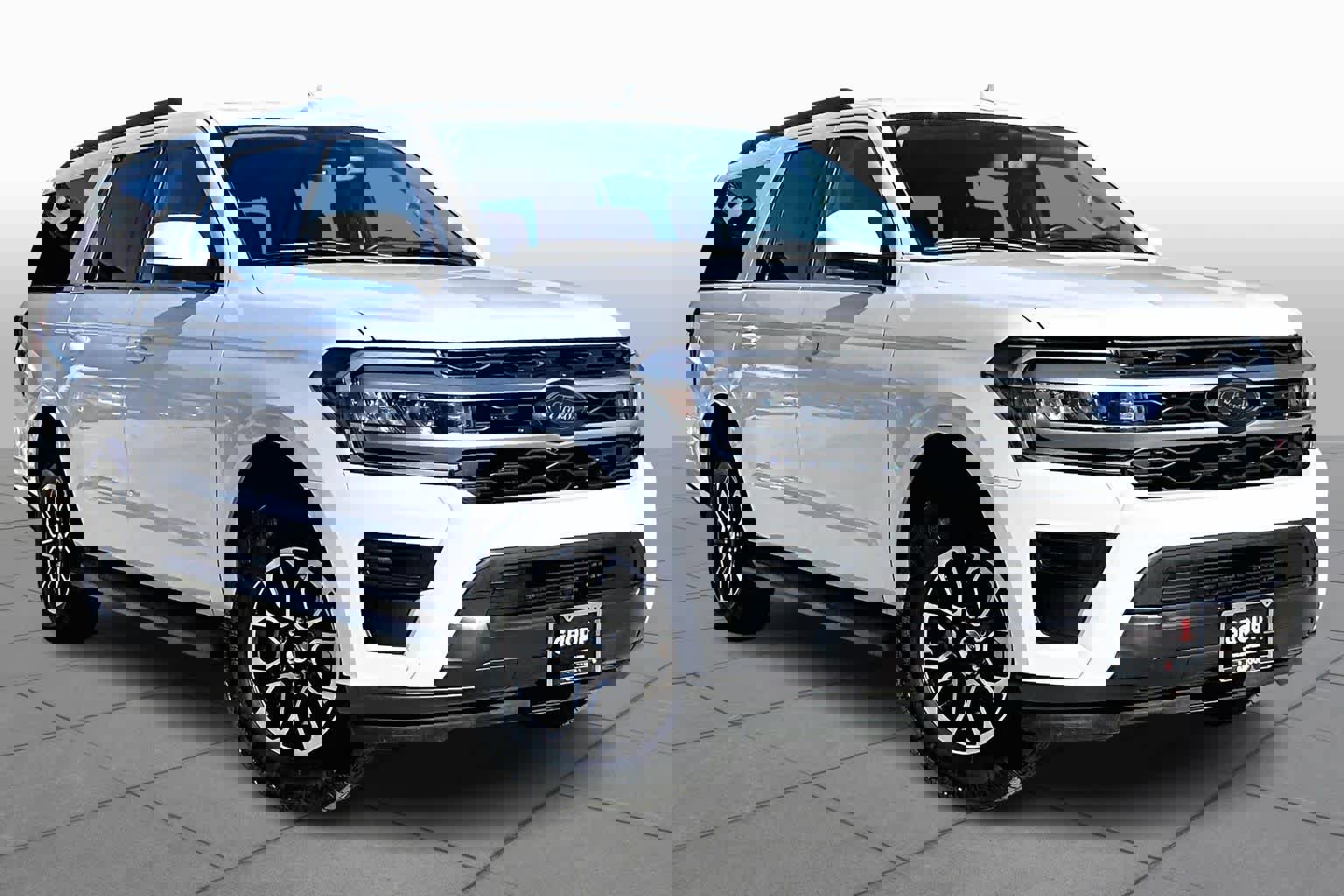 Used 2024 Ford Expedition Max XLT image 2