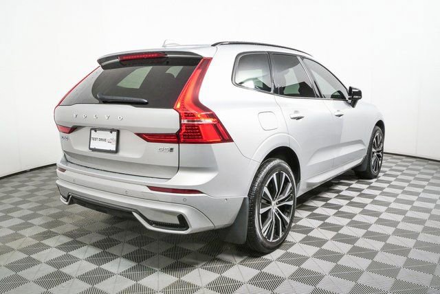 Used 2024 Volvo XC60 B5 Plus w/ Climate Package AWD/4WD image 24