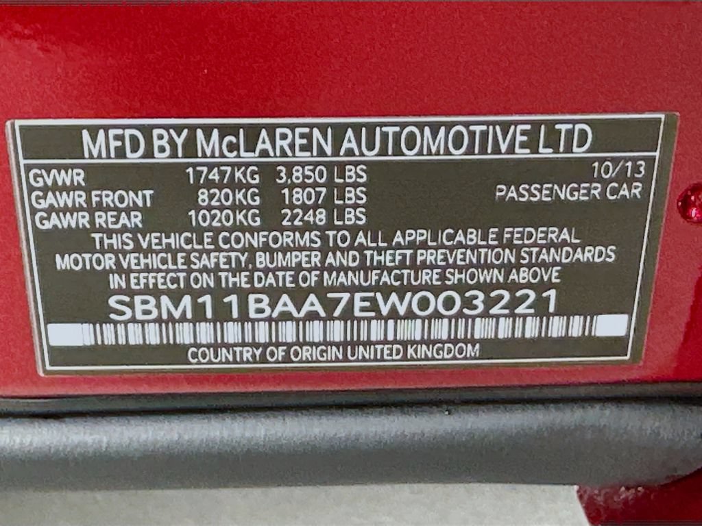 Used 2014 McLaren MP4-12C Spider RWD image 18