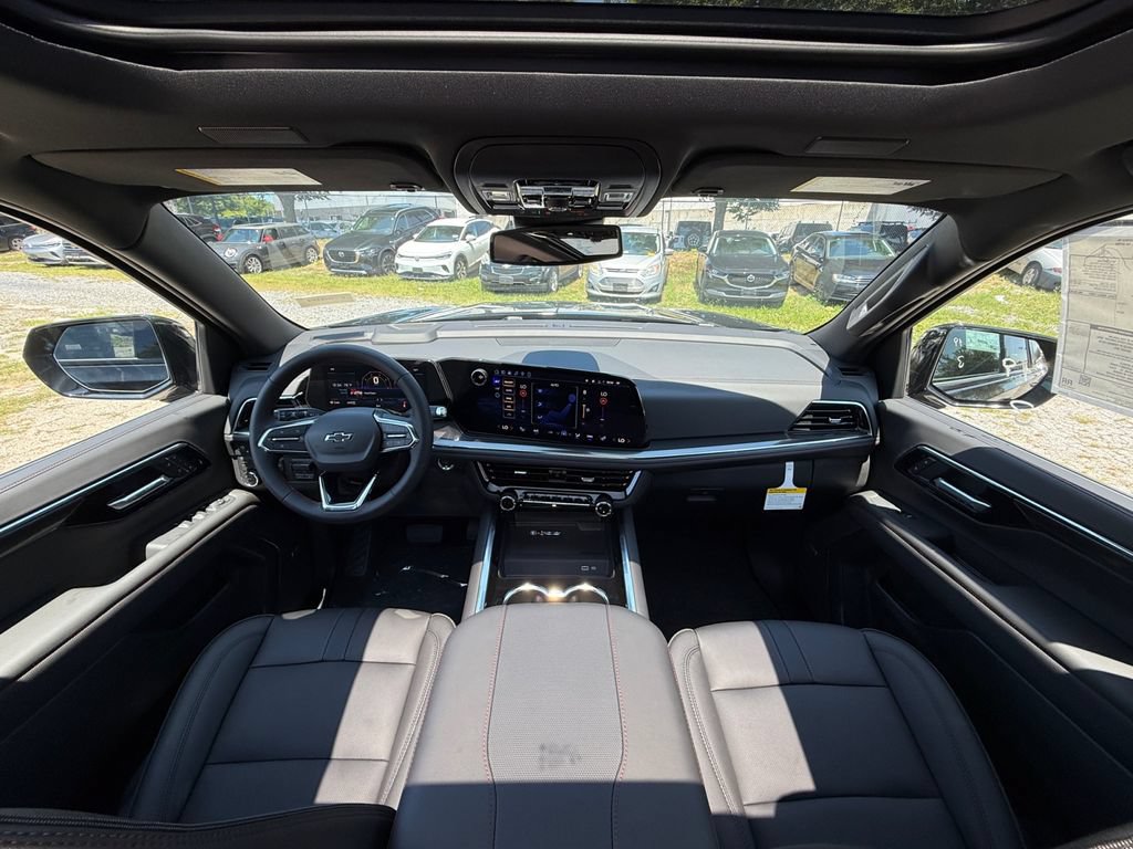 New 2026 Chevrolet Suburban RST AWD/4WD image 23