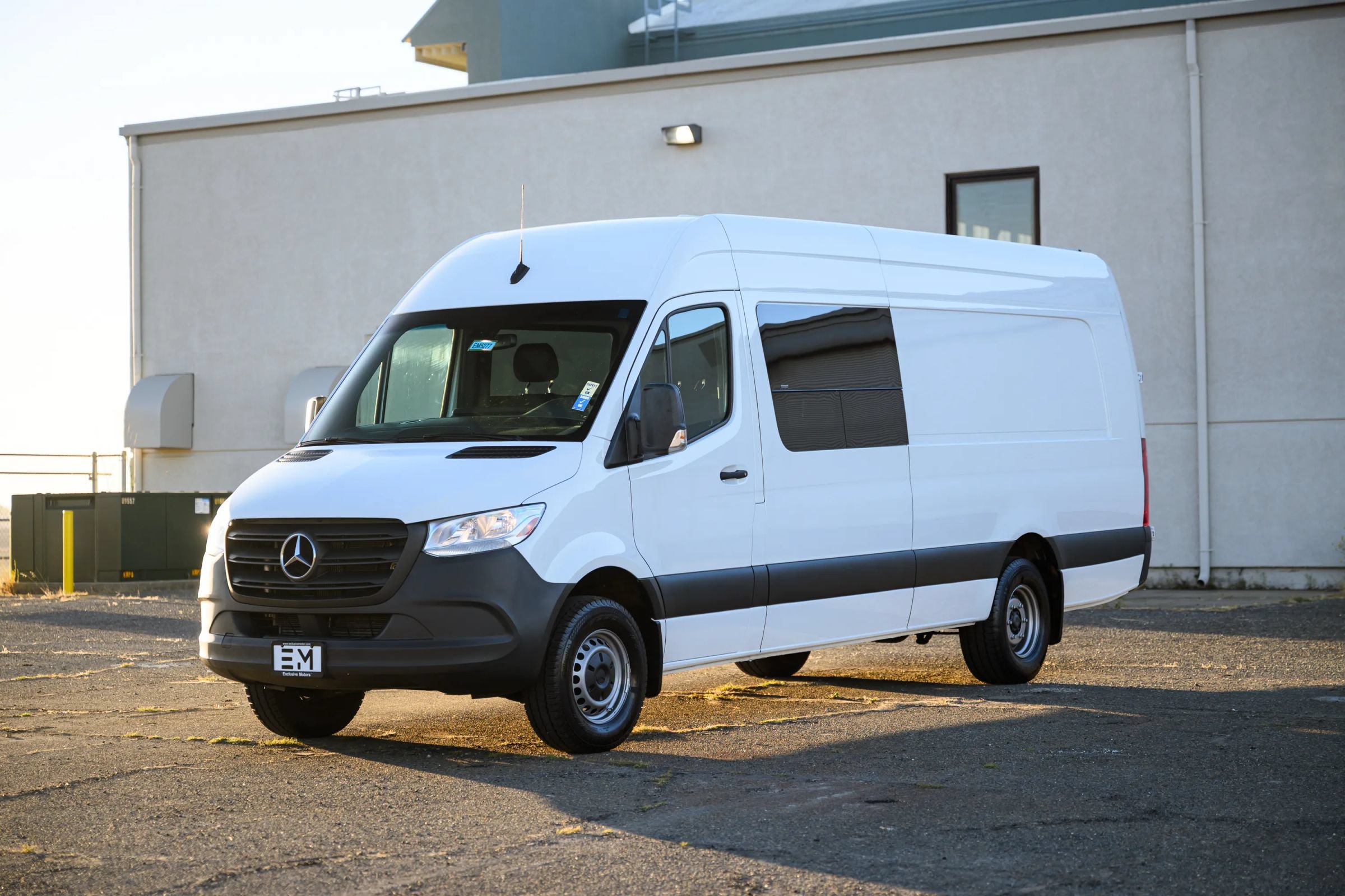 Used 2021 Mercedes-Benz Sprinter 3500 image 6