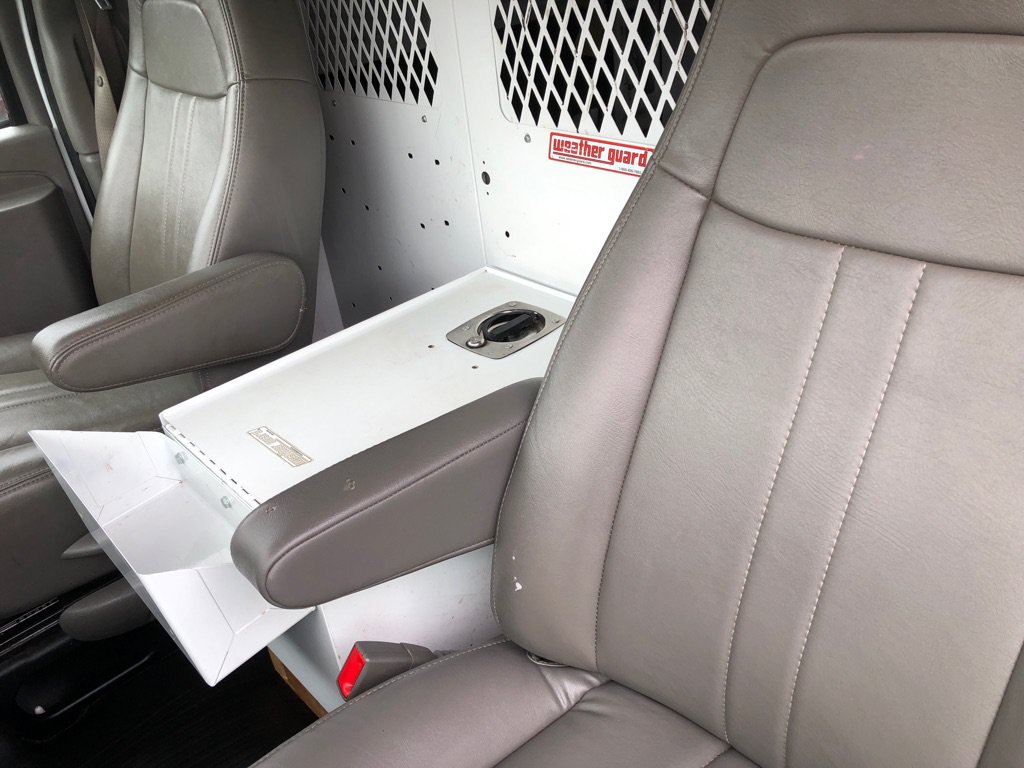 Used 2019 Chevrolet Express 3500 w/ Driver Convenience Package RWD image 20