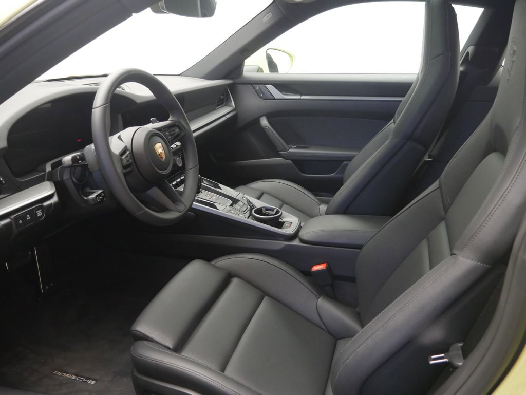 Certified 2025 Porsche 911 Carrera image 5